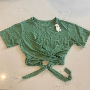 Aerie NWT Size S Cropped Shirt